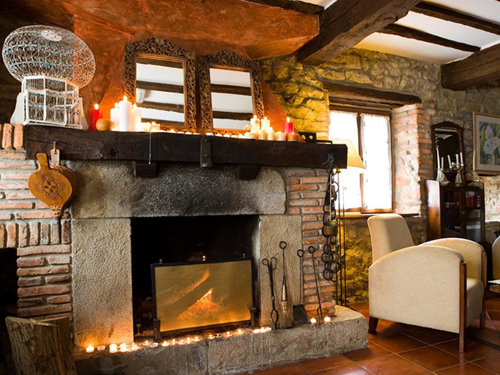 Posada Santa Ana Suances Buitenkant foto
